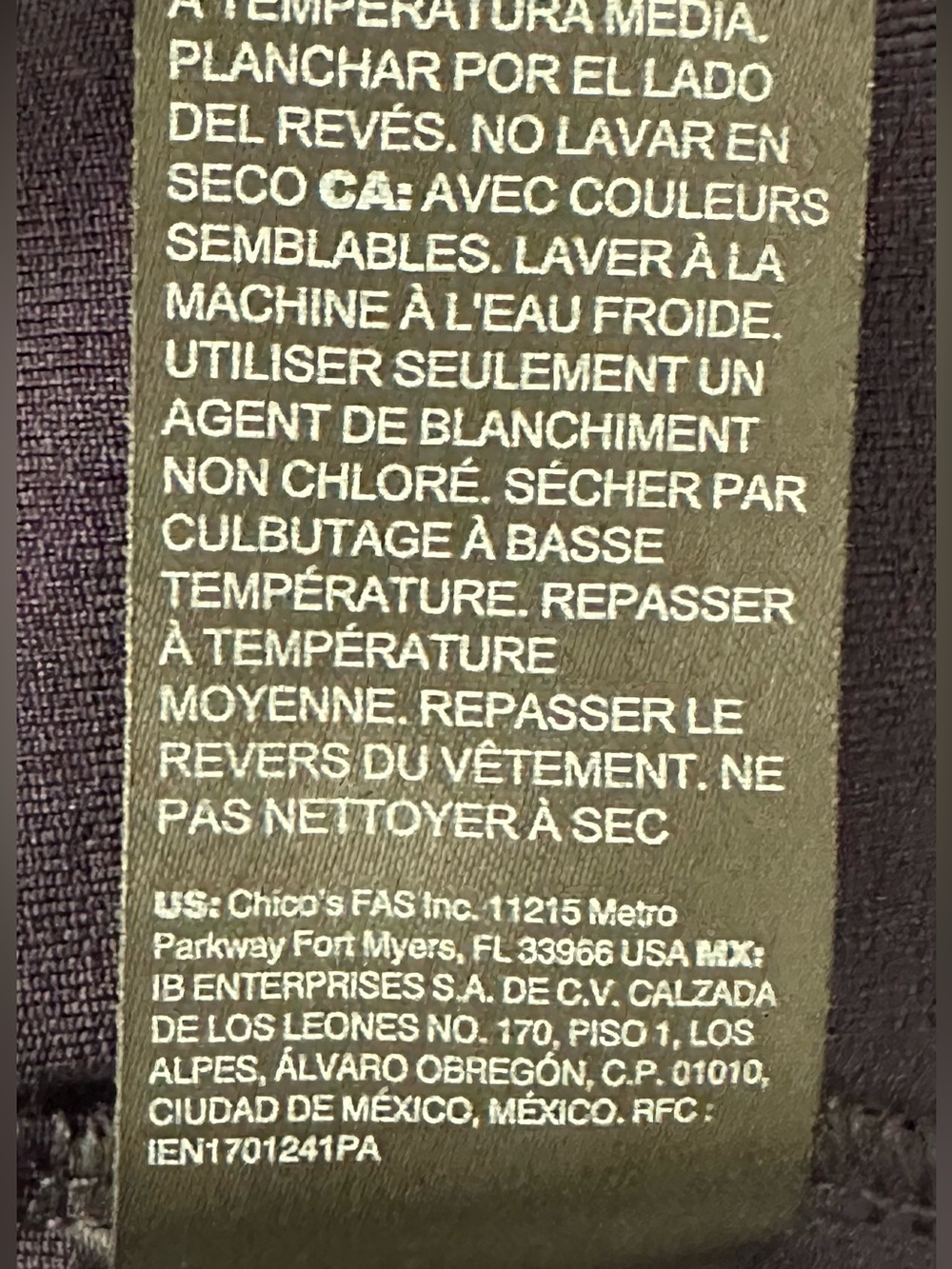 Chico's Travelers Side Slit India InkSleeveless Tank Size 2= size 12 NWT - Picture 8 of 8